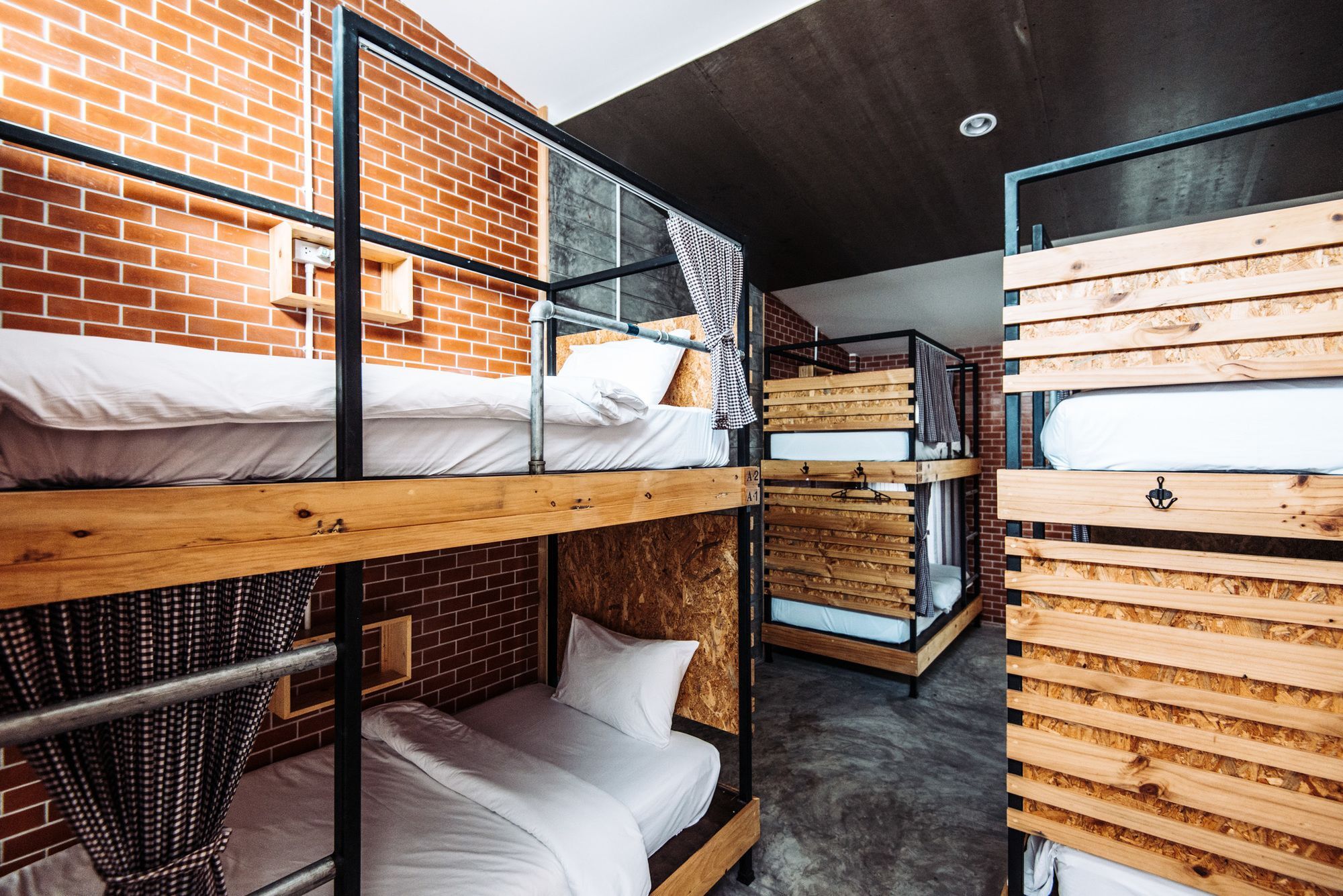 Chillhub Hostel Phuket Bang Tao Plajı Dış mekan fotoğraf